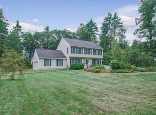 26 Page Rd, Litchfield, NH 03052