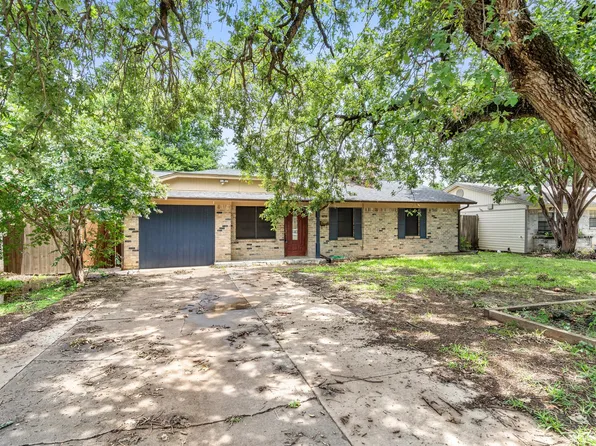 2321 Meadow Dl, Irving, TX 75060