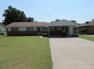 1715 Maple St, Alva, OK 73717