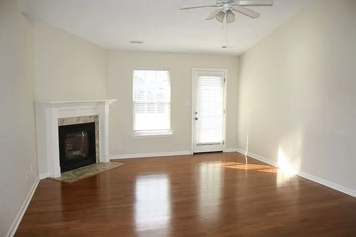 7010 Thornwood Ln SE — Photo 11