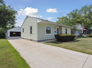1234 S Terrace St, Janesville, WI 53546