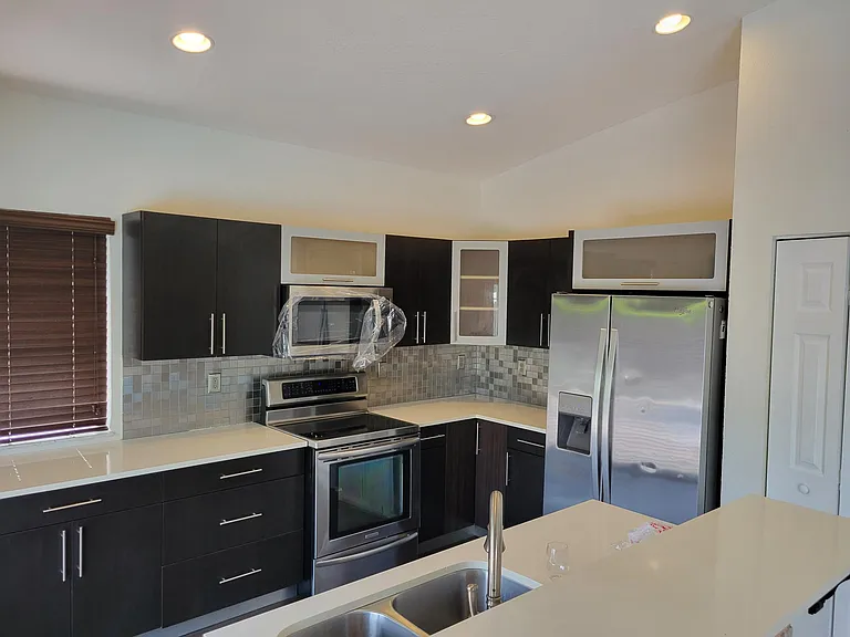 16111 SW 144th Ter — Photo 8
