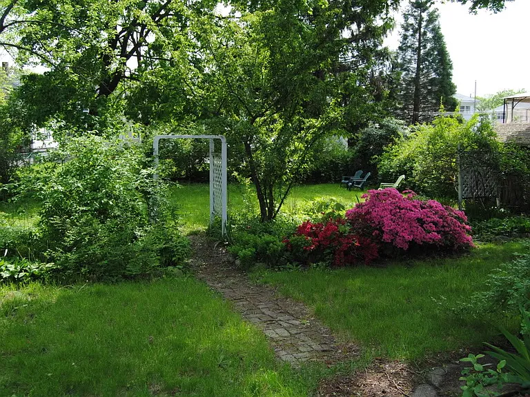 30 Emerson St — Photo 12