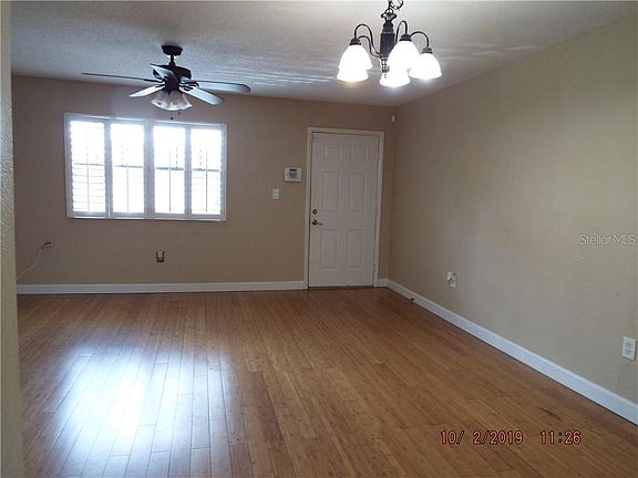4th image of 206 Pine Tulip Ct APT 201