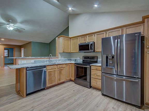 2nd image of 4100 Sandstone Dr
