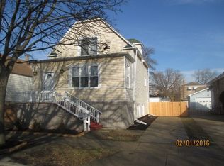 6425 27th St, Berwyn, IL 60402