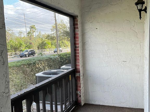 5th image of 220 N Bayshore Blvd APT 105