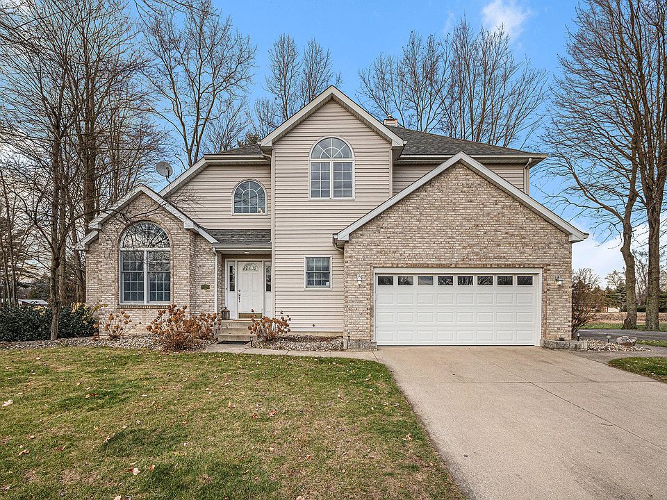 1st image of 4146 Grandwood Cir