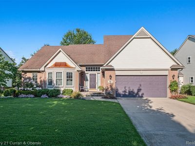 781 Pheasant Run West Dr, Wixom, MI, 48393