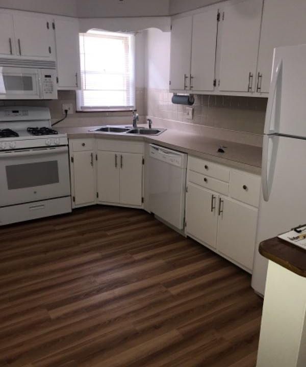 1st image of 1838 Lilac Ln APT 2