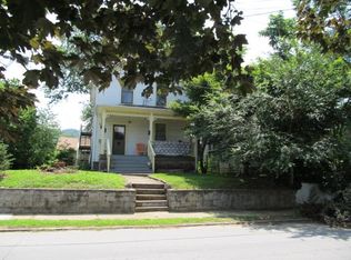 27 Highland St #1, Asheville, NC 28801