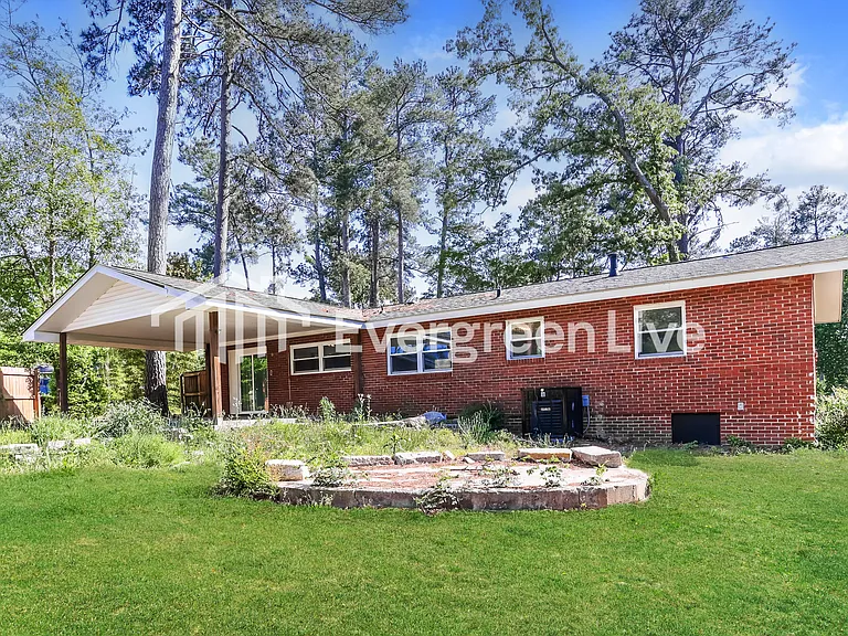 3357 Wedgewood Dr — Photo 15