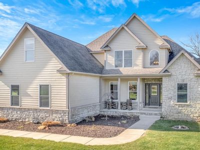 640 Gainesway Cir, Valparaiso, IN, 46385