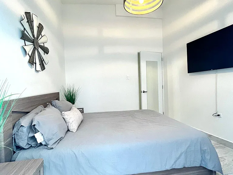 1561 Lopez Landron St #3 — Photo 9