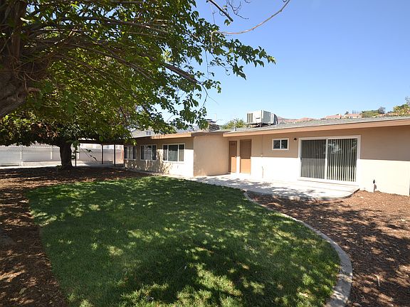 3rd image of 2259 Mesquite Dr