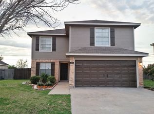 513 Bridle Ln, Victoria, TX 77904