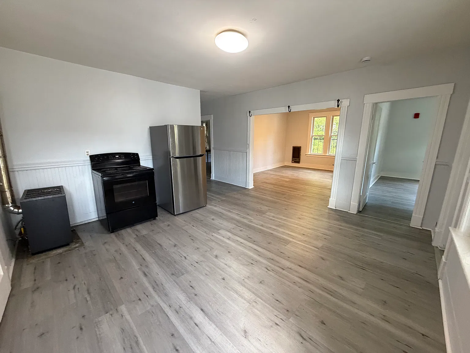 2 bed, 800 sqft, $1,400 — Photo 4