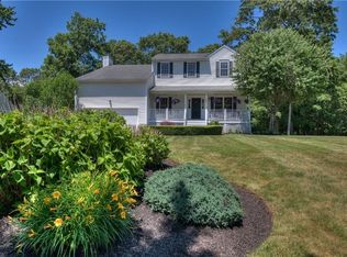 437 Westmoreland Ln, Saunderstown, RI 02874