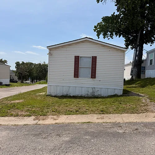 3323 Eastern Ave Photo 1