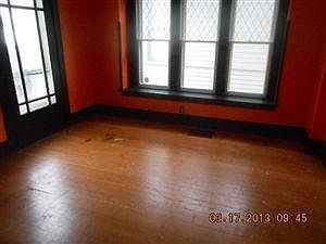 5th image of 5228 S Park Ave