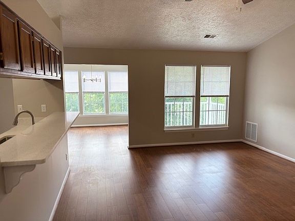 3rd image of 10211 Wolfe Manor Ct Unit 710