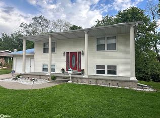 1023 Short St, Burlington, IA 52601