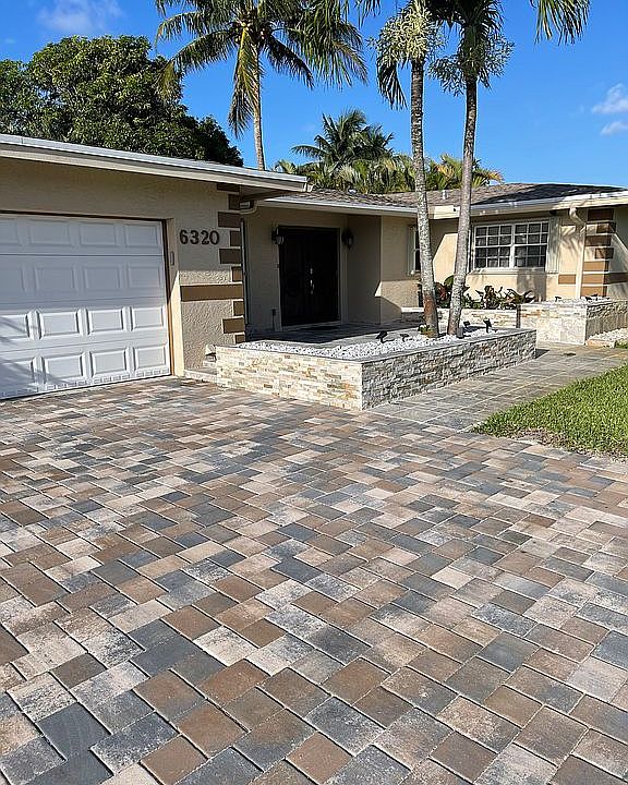 2nd image of 6320 SW 4th St