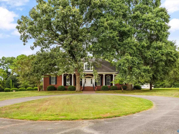 23173 Nick Davis Rd, Athens, AL 35613