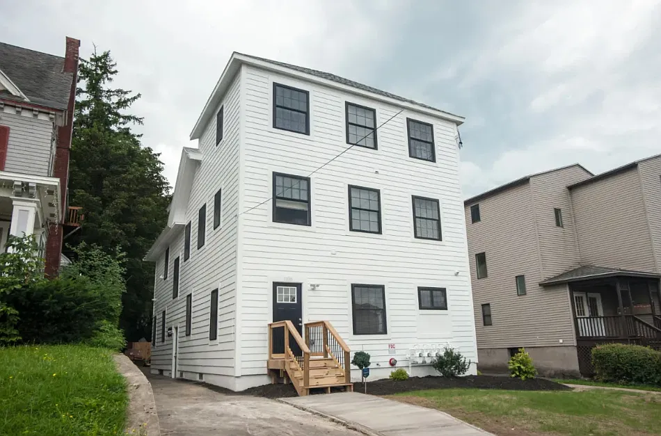 1106 Madison St — Photo 1