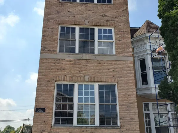 2453 W Grenshaw St #B, Chicago, IL 60612