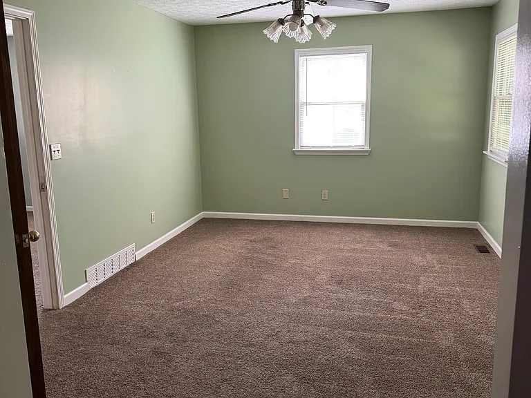 2055 Grant Ave #1/2 — Photo 10