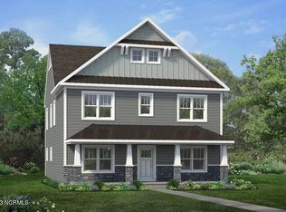 117 Iris Cir, Moyock, NC 27958