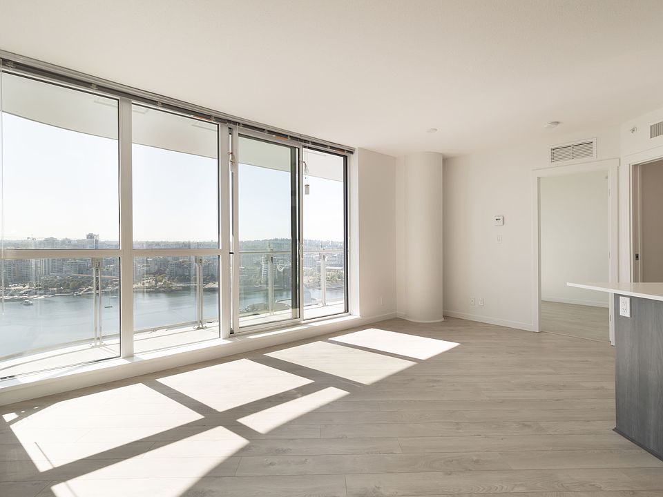 1st image of 685 Pacific Blvd #606