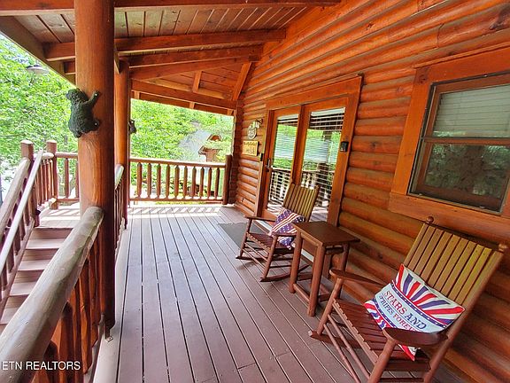 2nd image of 3125 Smoky Ridge Way