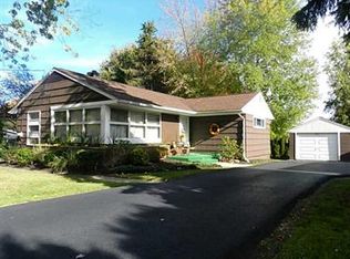 780 Clarksville Rd, Hermitage, PA 16148