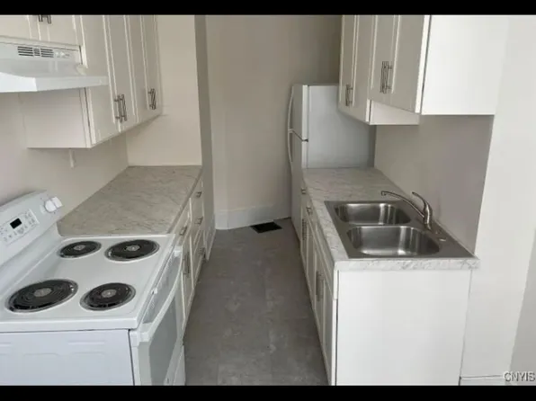 (undisclosed Address), Auburn, NY 13021