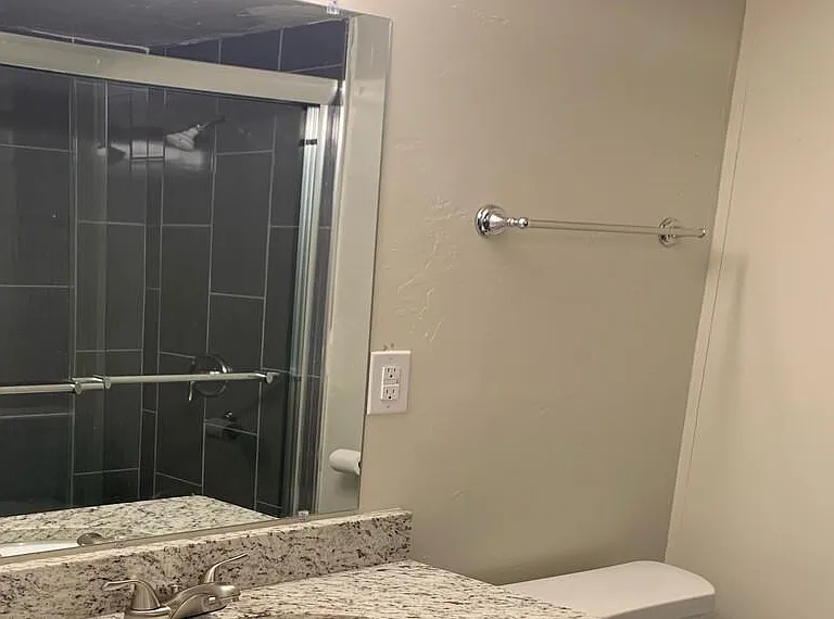 1138 N McKinley Ave #5 — Photo 10