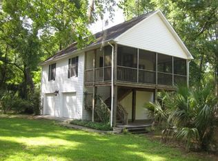 8601 Middleton Point Ln, Edisto Island, SC 29438