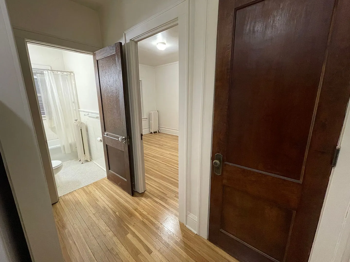 DJ Smith Realty Bryant Ave S — Photo 2