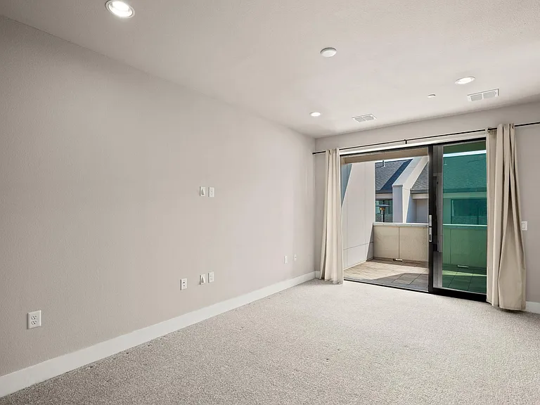 1308 Tinnin Ford Rd #14 — Photo 10