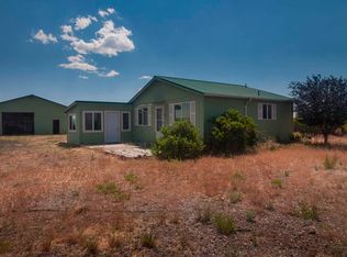 57282 Tinsel Rd, Christmas Valley, OR 97641