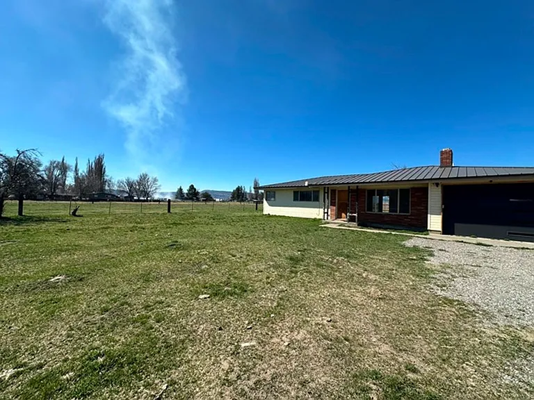 10680 Highway 39 — Photo 23