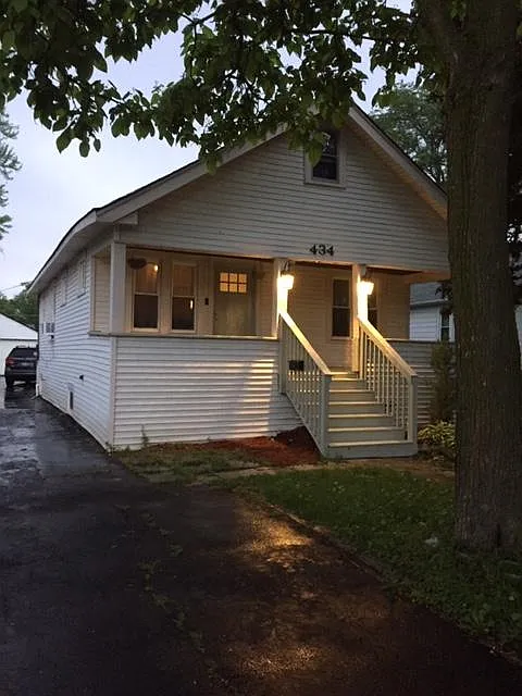 434 S Summit Ave photo 1