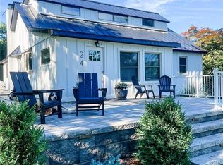 24 Newport Bridge Rd, Warwick, NY 10990