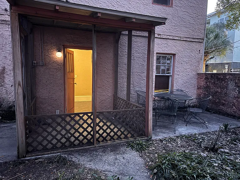 Screen Porch