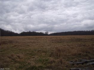 6658 State Route 305, Fowler, OH 44418