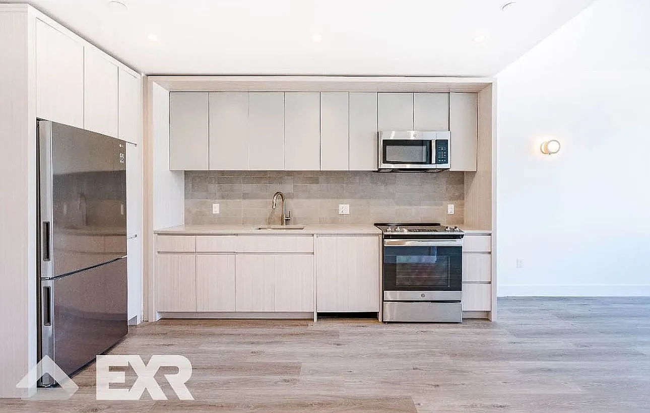 210 Clarkson Avenue — Photo 3