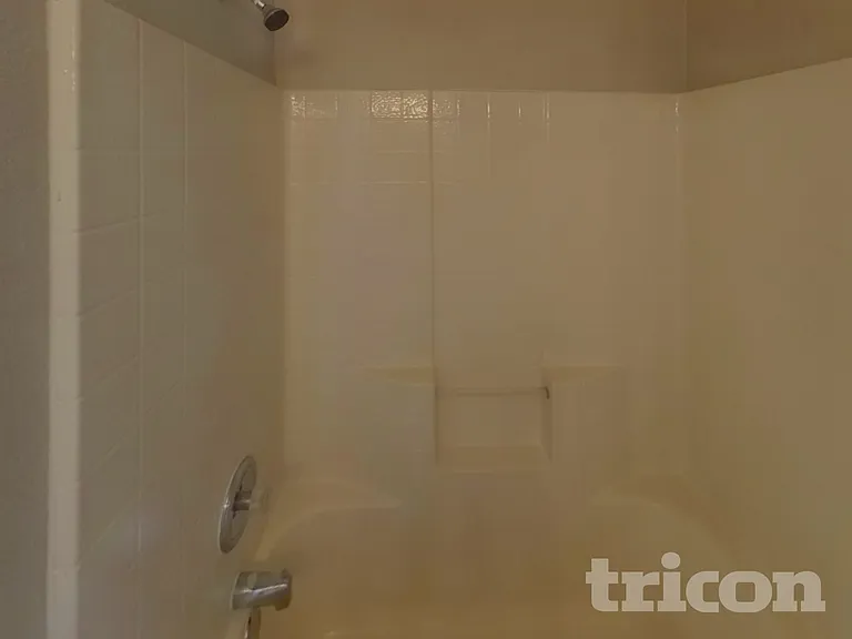 3022 Autumn Run Dr — Photo 14
