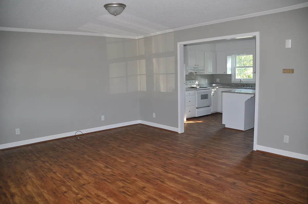 Building Photo - 1616 Springfield Rd #B