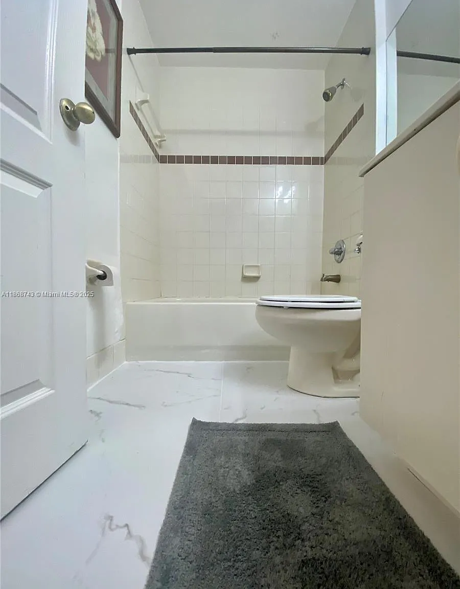 3 bed, 1489 sqft, $2,675 — Photo 4